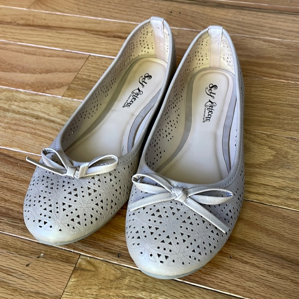 EUC Tan Flats